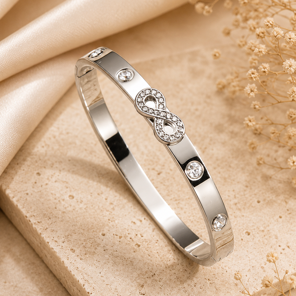 Continuum cuff - Silver | Bianca's Touch