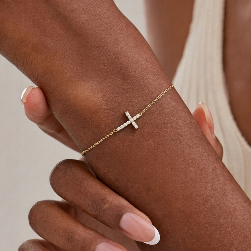 Celestial Radiance Gold-Plated Silver Bracelet with Cross Pendant for Everyday Elegance