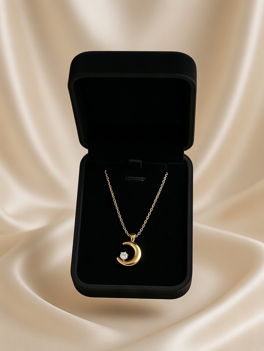 Moonlit Grace Necklace – Gold | Bianca's Touch