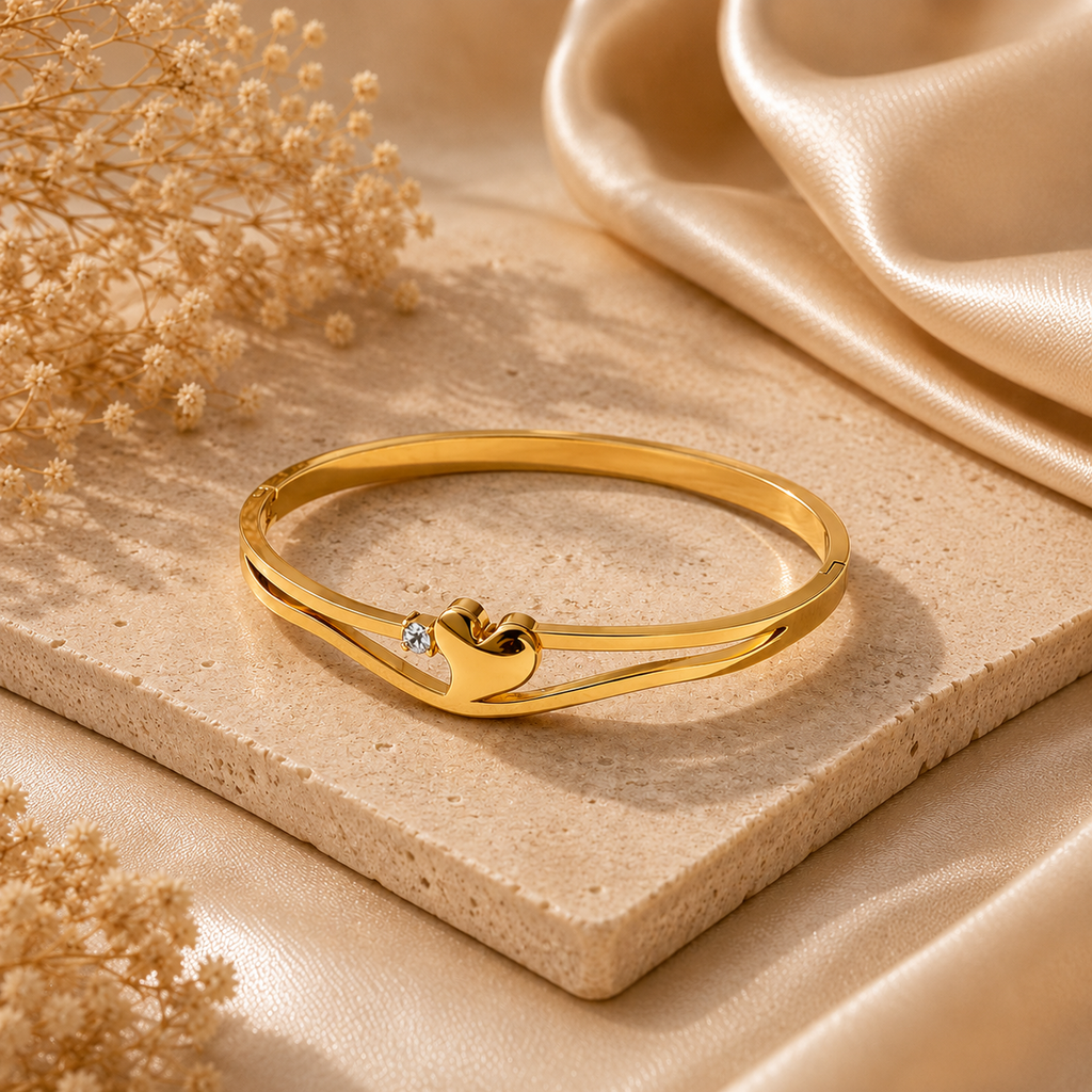 Vow cuff bracelet - Gold | Bianca's Touch