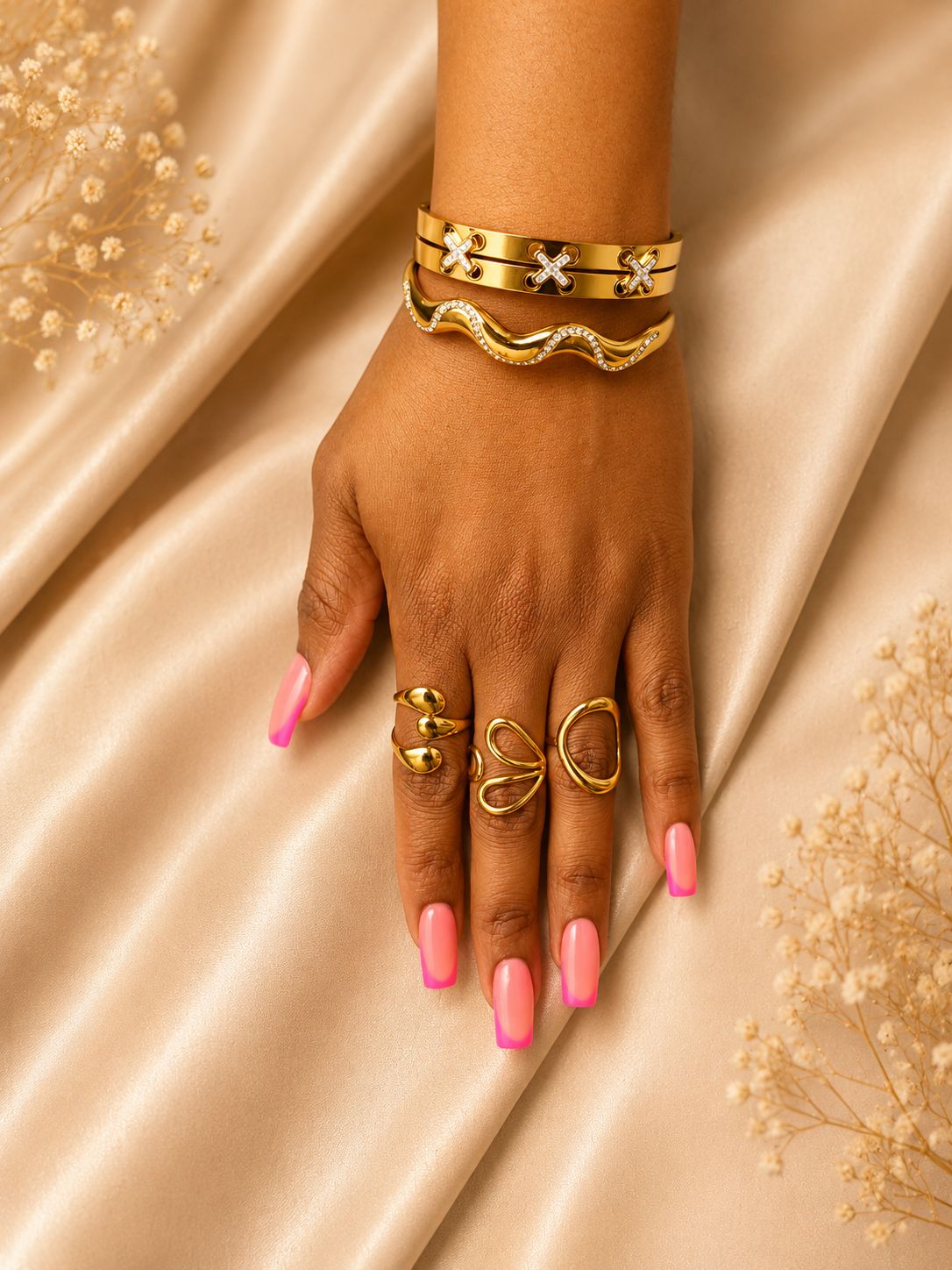 Pearl Wave Bracelet Set – Gold | Bianca's Touch
