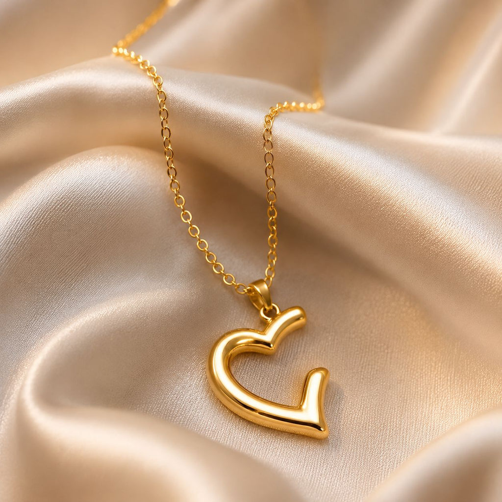 Unscripted Heart Necklace – Gold | Bianca's Touch